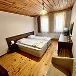 - Monte Casa de hóspedes 4*
